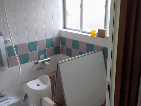 Guesthouse Oomiya base 大宮基地別荘 : photo 7 de la chambre chambre familiale