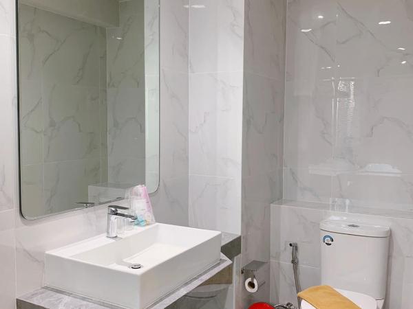 Miloft Sathorn Hotel - SHA Plus Certified : photo 5 de la chambre suite présidentielle