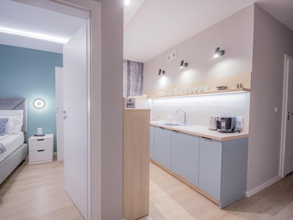 InPoint Apartments G13 near Old Town & Kazimierz : photo 3 de la chambre appartement 2 chambres avec balcon - vue sur parc