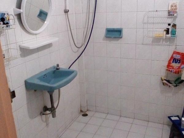 Young and Beautiful : photo 6 de la chambre chambre simple avec salle de bains