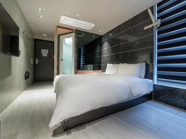 MG Hotel : photo 6 de la chambre chambre double deluxe