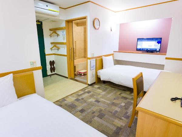 Toyoko Inn Hakata-eki Bus Terminal Mae : photo 1 de la chambre chambre lits jumeaux accessible aux personnes à mobilité réduite - non-fumeurs