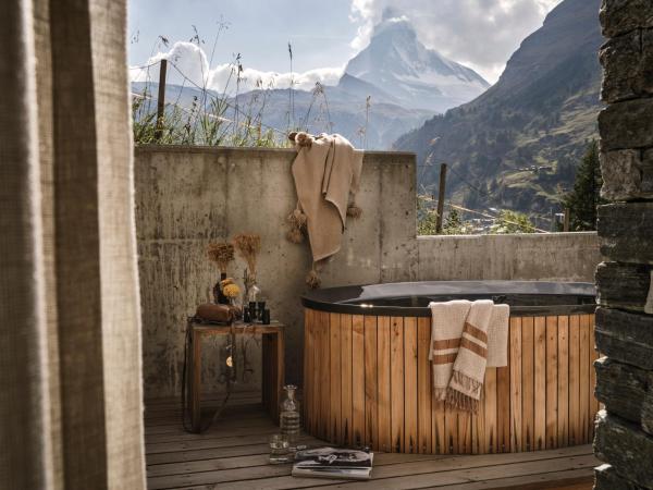 CERVO Mountain Resort : photo 5 de la chambre suite spa chasseur