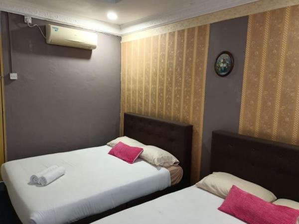 Hotel Tropicanna Pulai Point : photo 7 de la chambre chambre familiale
