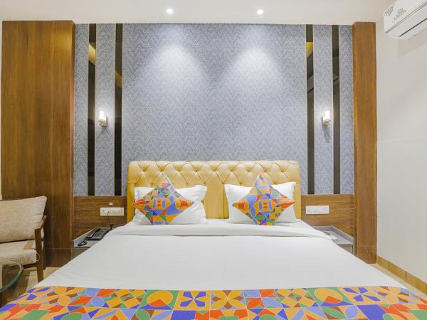 FabHotel Meritus Inn : photo 2 de la chambre suite