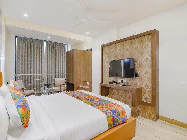 FabHotel Meritus Inn : photo 2 de la chambre chambre deluxe