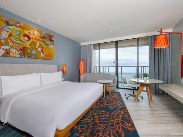 Holiday Inn Resort Vana Nava Hua Hin, an IHG Hotel : photo 1 de la chambre 1 king standard ocean view high floor