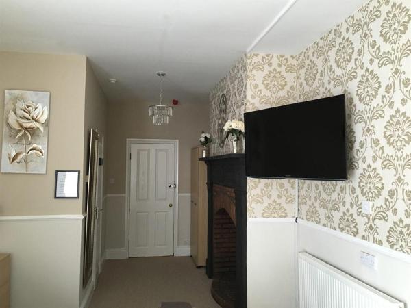 Burton Villa Guest House : photo 2 de la chambre chambre double supérieure