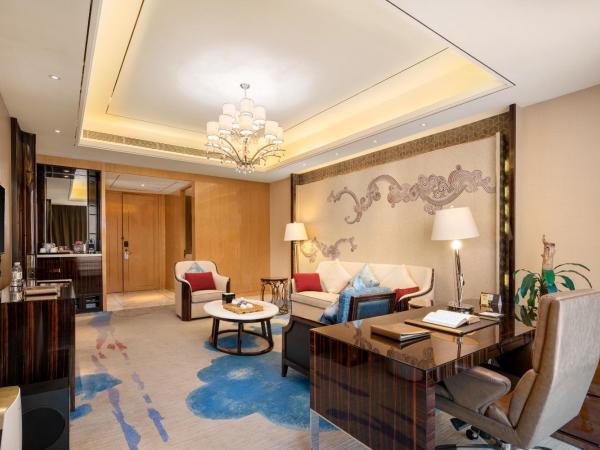 Wanda Vista Dongguan - Free Canton Fair shuttle bus to Canton Fair exhibition center during Canton Fair period : photo 4 de la chambre suite deluxe