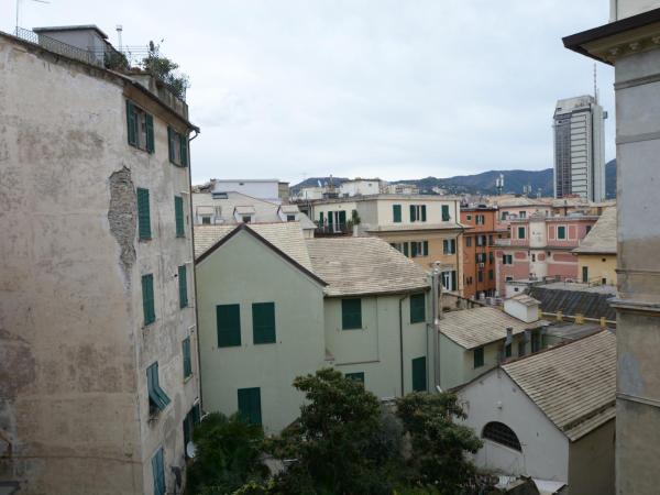 Olympia Hotel : photo 6 de la chambre chambre double ou lits jumeaux Économique avec salle de bains privative séparée
