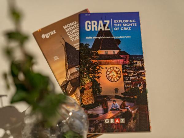 APSTAY Serviced Apartments - Self Check-in : photo 1 de la chambre appartement avec balcon