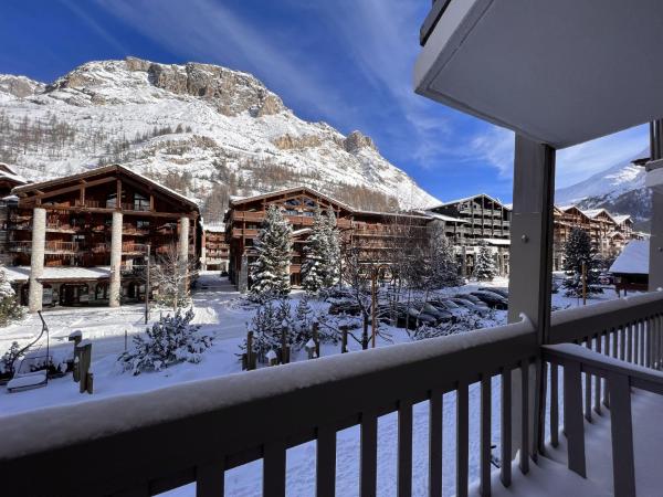 Everest Hotel : photo 2 de la chambre chambre double ou lits jumeaux supérieure avec vue sur ville