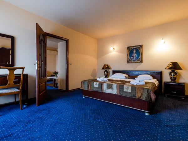 Hotel Marysin Dwór : photo 1 de la chambre appartement