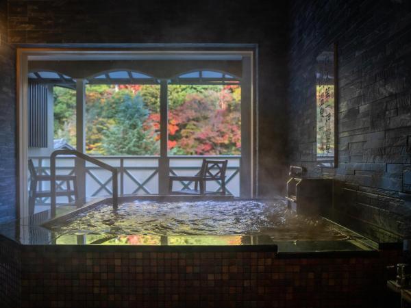 Arima Onsen Tocen Goshobo : photo 1 de la chambre suite deluxe avec source chaude et sauna privés - « shinraku 502 »