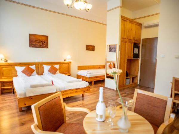 Manzard Panzio : photo 7 de la chambre chambre triple