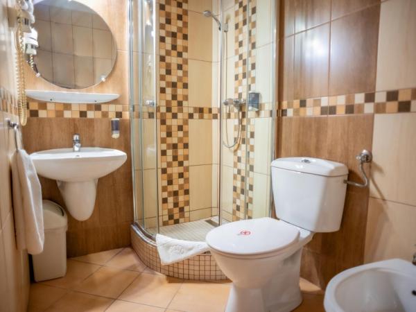 Manzard Panzio : photo 9 de la chambre chambre triple