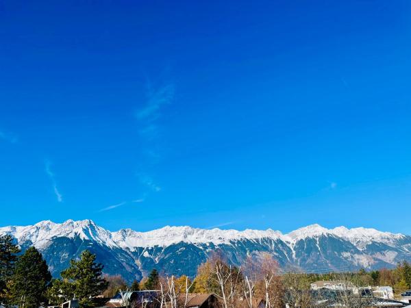 Hotel Sonnenhof - bed & breakfast & appartements : photo 7 de la chambre appartement avec balcon