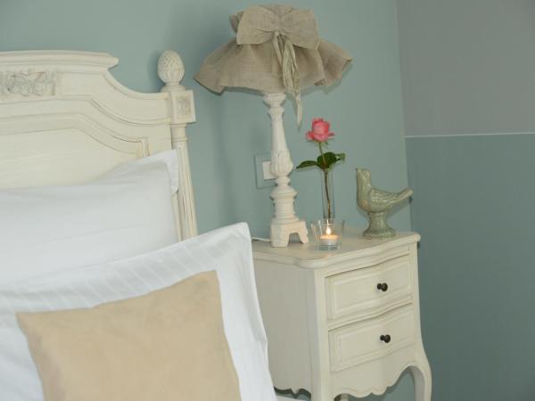 La Maison de Line : photo 2 de la chambre chambre double - vue sur jardin