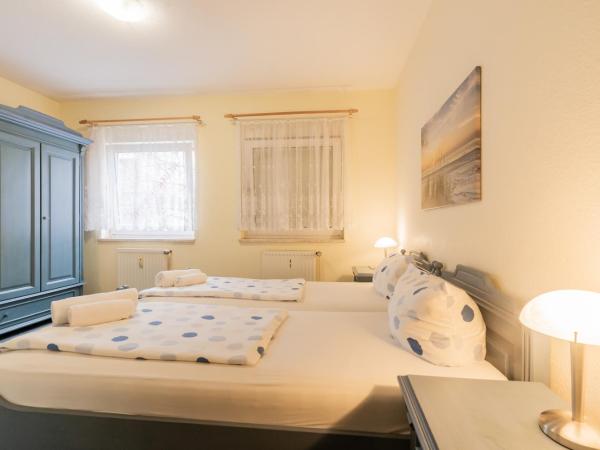 Hotel Dori´s 108 : photo 6 de la chambre chambre lits jumeaux avec douche 