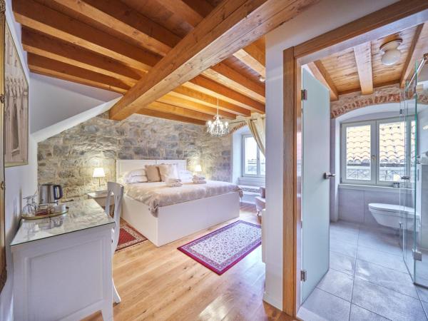 Villa Split Heritage Hotel : photo 2 de la chambre chambre double ou lits jumeaux de luxe - annexe
