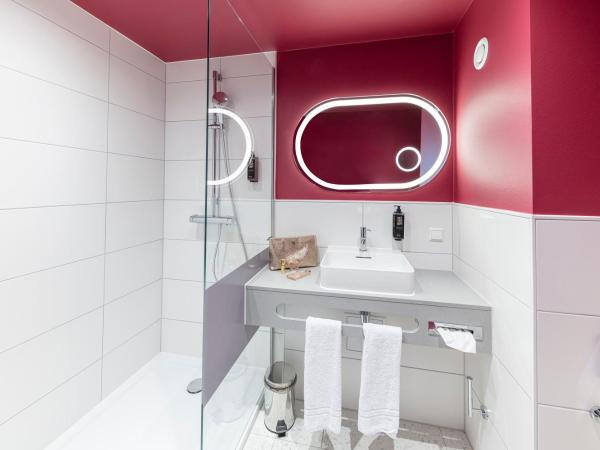 ibis Styles Muenchen Perlach : photo 6 de la chambre chambre lits jumeaux standard