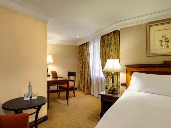 InterContinental Madrid, an IHG Hotel : photo 5 de la chambre chambre double ou lits jumeaux premium