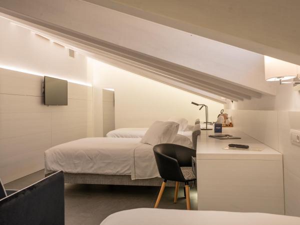 Boutique Hotel Touring : photo 5 de la chambre chambre familiale supérieure