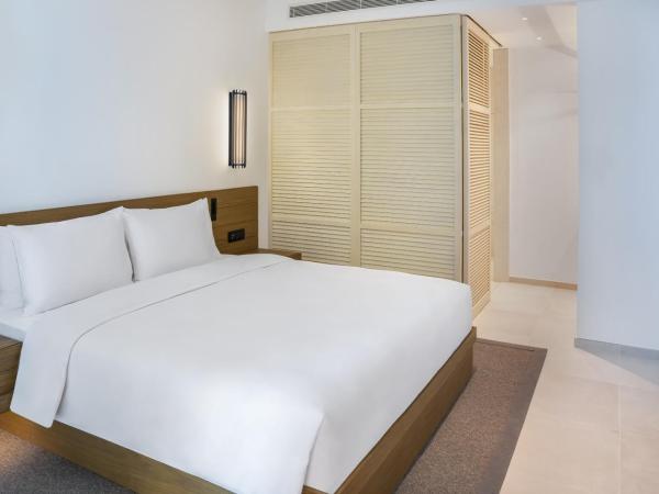 Radisson Beach Resort Palm Jumeirah : photo 4 de la chambre suite 1 chambre - vue sur mer