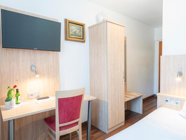 Hotel Astoria Stuttgart City : photo 4 de la chambre chambre simple