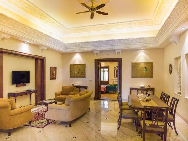The Lalit Laxmi Vilas Palace : photo 5 de la chambre suite maharana