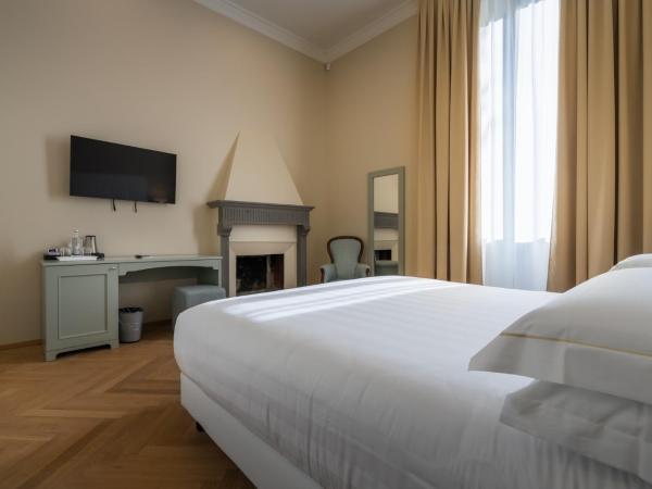 Hotel Ariele : photo 7 de la chambre chambre double ou lits jumeaux supérieure - vue sur jardin