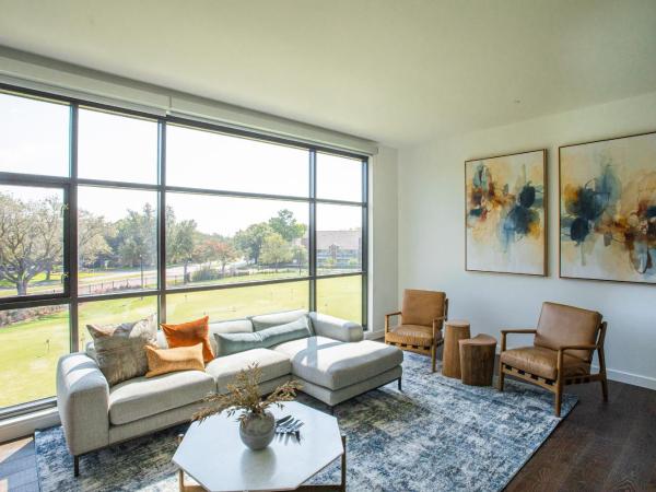 Drey Hotel : photo 1 de la chambre studio avec balcon