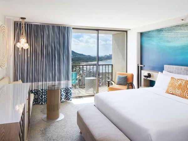 OUTRIGGER Waikiki Beachcomber Hotel : photo 2 de la chambre chambre 1 lit king-size deluxe - vue sur océan