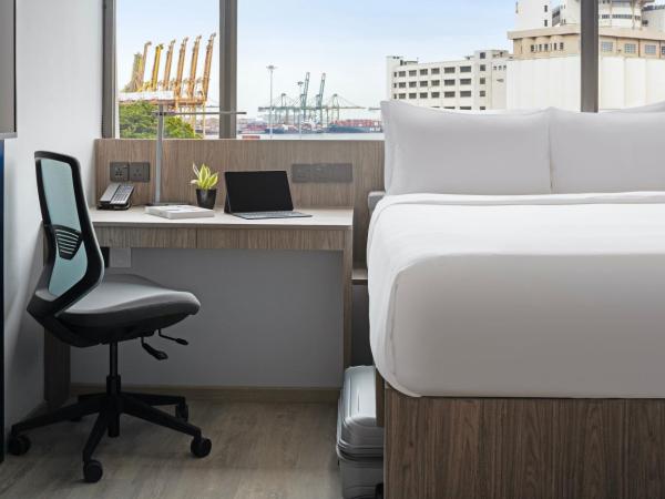 Travelodge Harbourfront Singapore : photo 2 de la chambre chambre lit queen-size deluxe