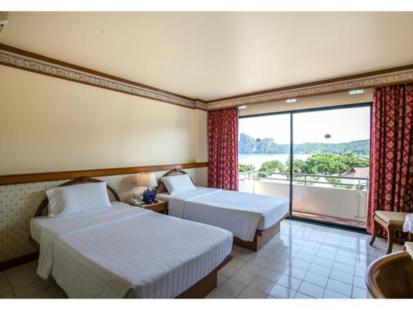 Phi Phi Hotel : photo 1 de la chambre chambre lits jumeaux - vue sur mer
