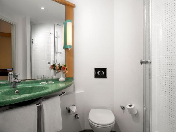 Ibis Istanbul Zeytinburnu : photo 3 de la chambre chambre lits jumeaux standard