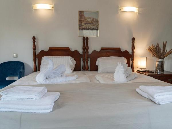 Hotel Petit Wannsee : photo 2 de la chambre chambre double avec salle de bains privative