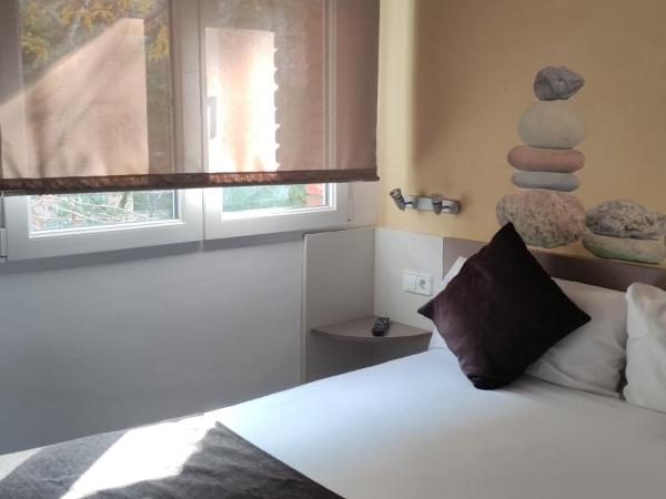 Hotel Travessera : photo 4 de la chambre chambre simple