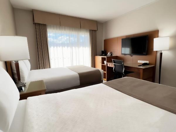 Coast Capri Hotel : photo 3 de la chambre chambre confort côte avec 2 lits doubles