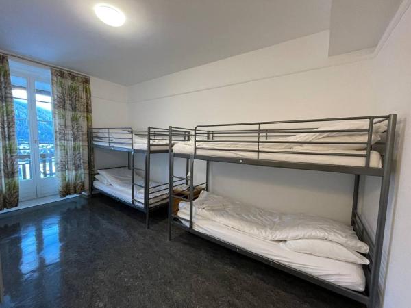 Zentrum Haus Davos : photo 2 de la chambre chambre familiale (6 personnes)