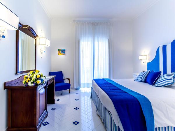 Hotel Villa Di Sorrento : photo 1 de la chambre chambre double ou lits jumeaux