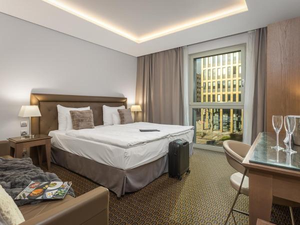 Hotel Royal Prague : photo 2 de la chambre chambre double supérieure avec canapé ou chambre lits jumeaux avec canapé