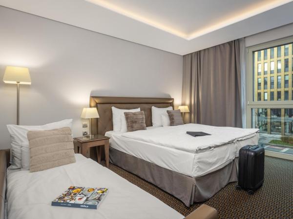 Hotel Royal Prague : photo 8 de la chambre chambre double supérieure avec canapé ou chambre lits jumeaux avec canapé