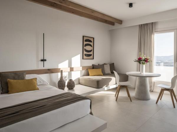 A Hotel Mykonos : photo 4 de la chambre grande suite exécutive