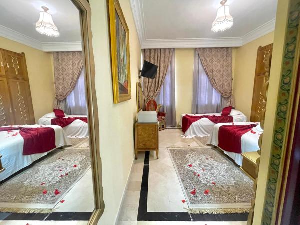 Royal Victoria - Ex British Embassy : photo 8 de la chambre chambre triple