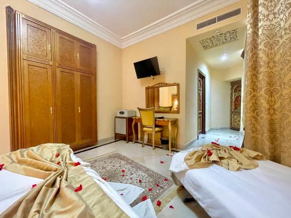 Royal Victoria - Ex British Embassy : photo 3 de la chambre chambre triple