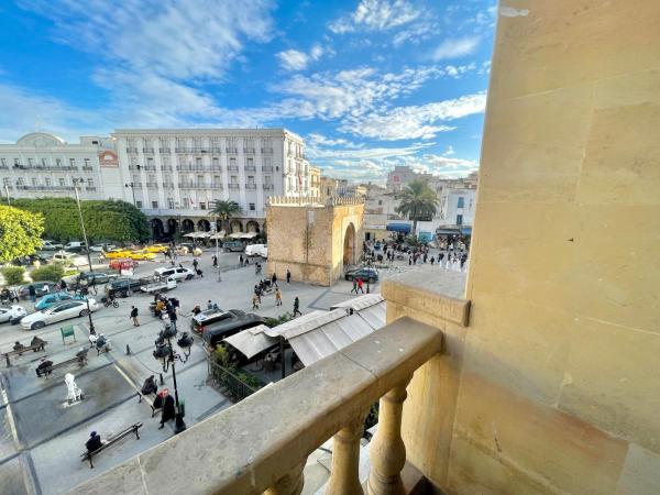 Royal Victoria - Ex British Embassy : photo 9 de la chambre suite - vue sur ville