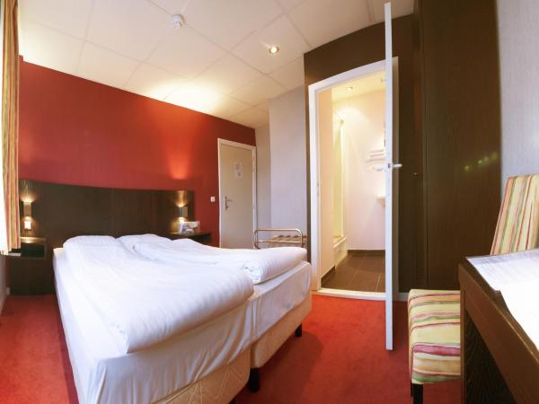 Alpha Hotel : photo 6 de la chambre chambre double ou lits jumeaux Économique 