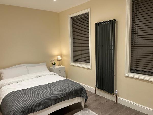 BEAUTIFUL ROOMS ONLY FEW STEPS AWAY FROM BRUCE GROVE TOTTENHAM STADIUM : photo 3 de la chambre chambre double deluxe