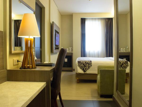 BW Kemayoran Hotel & Convention Powered by Archipelago : photo 5 de la chambre chambre lit king-size supérieure - non-fumeurs